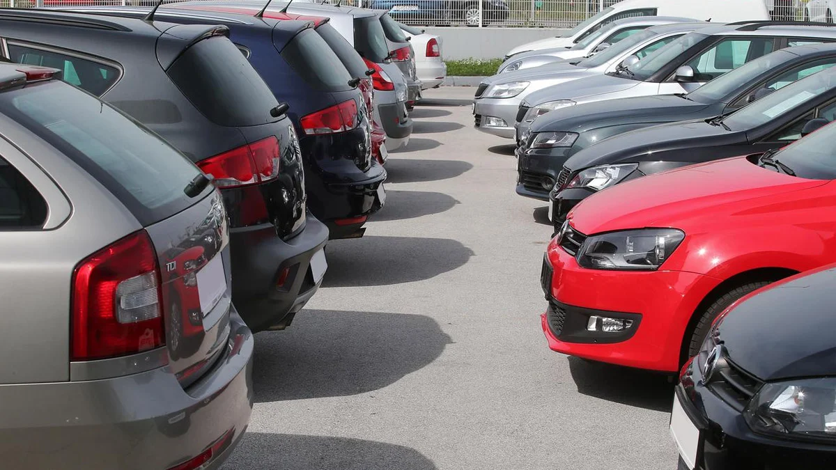 Pojačane kontrole u Tešnju, Usori i Doboju Jug: Otkriveni nelegalni prodavači polovnih vozila