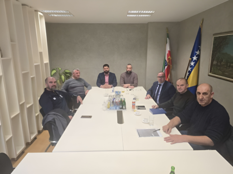 ZDK unapređuje prava ratnih vojnih invalida: Postignut dogovor o poboljšanju standarda ortopedskih pomagala