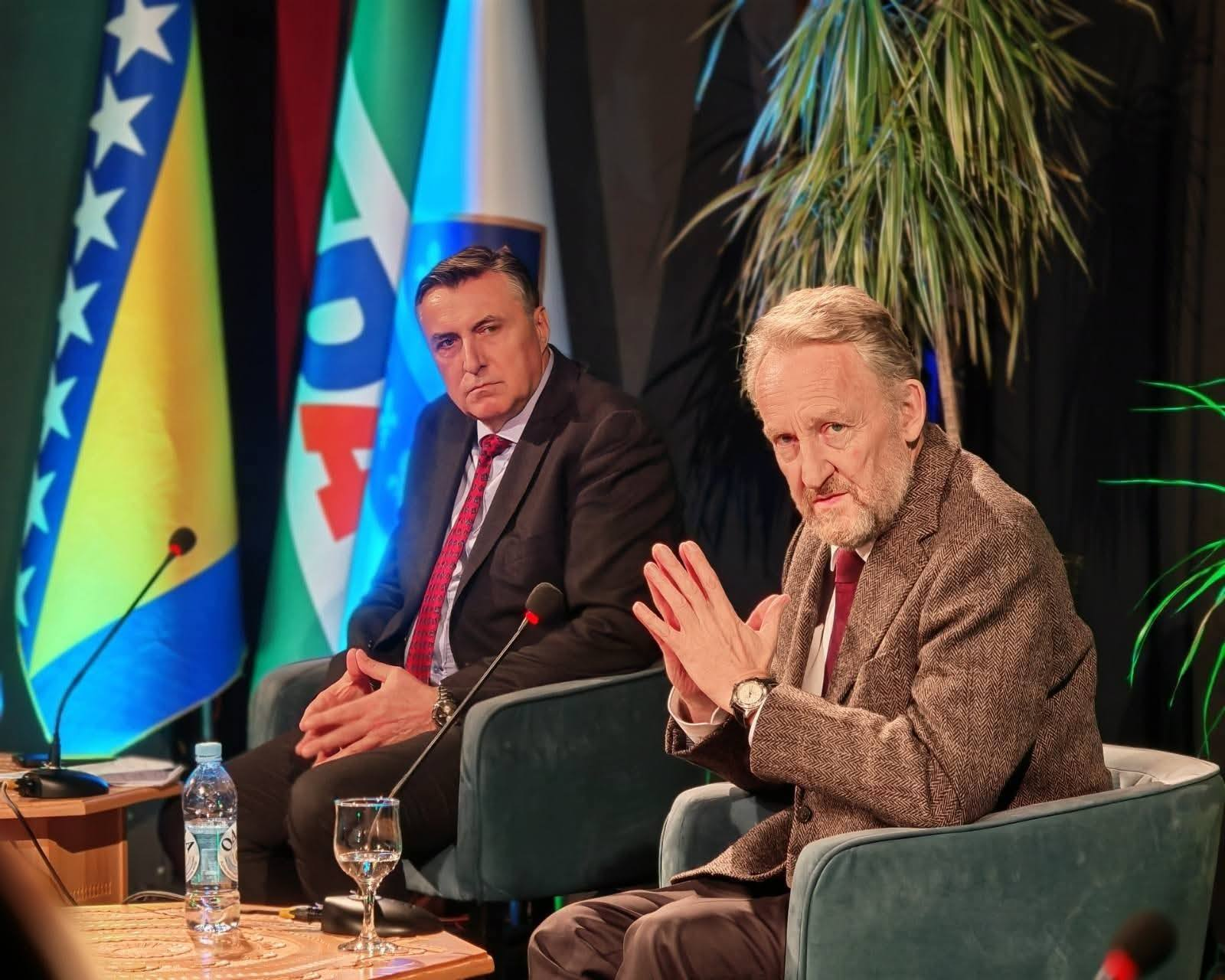 Bakir Izetbegović: Ono što vam ovaj put obećavam je - dva mandata, dupla plaća i penzija