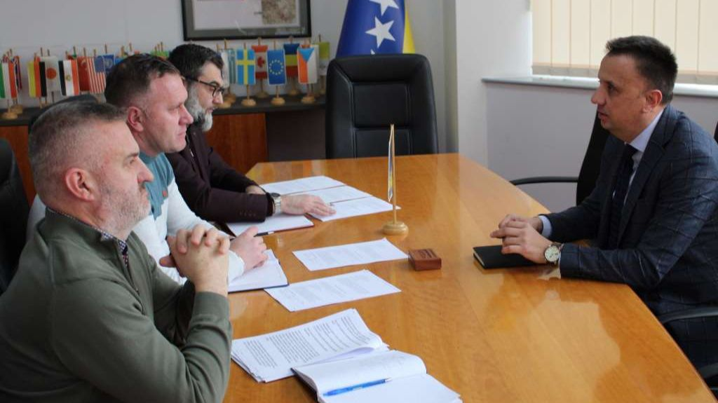 Lakić sa Sindikatom Nove Željezare Zenica: Radnici su prioritet