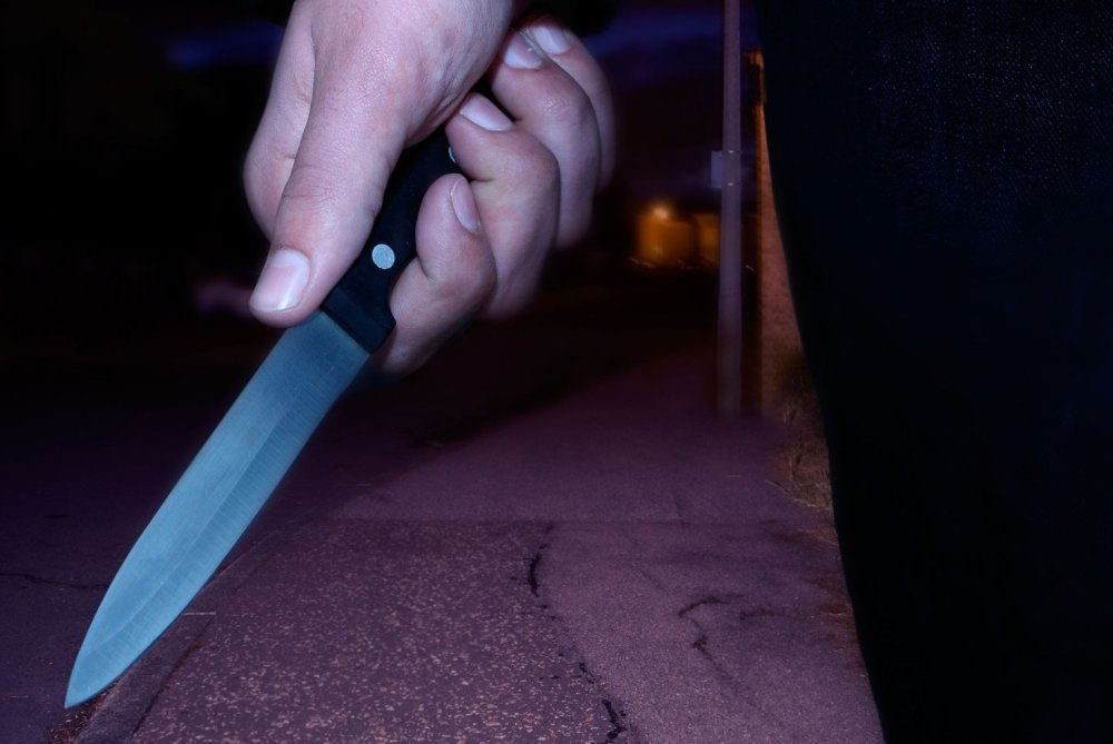 Zenica: Nasilni obračun u ugostiteljskom objektu, jedna osoba povrijeđena nožem