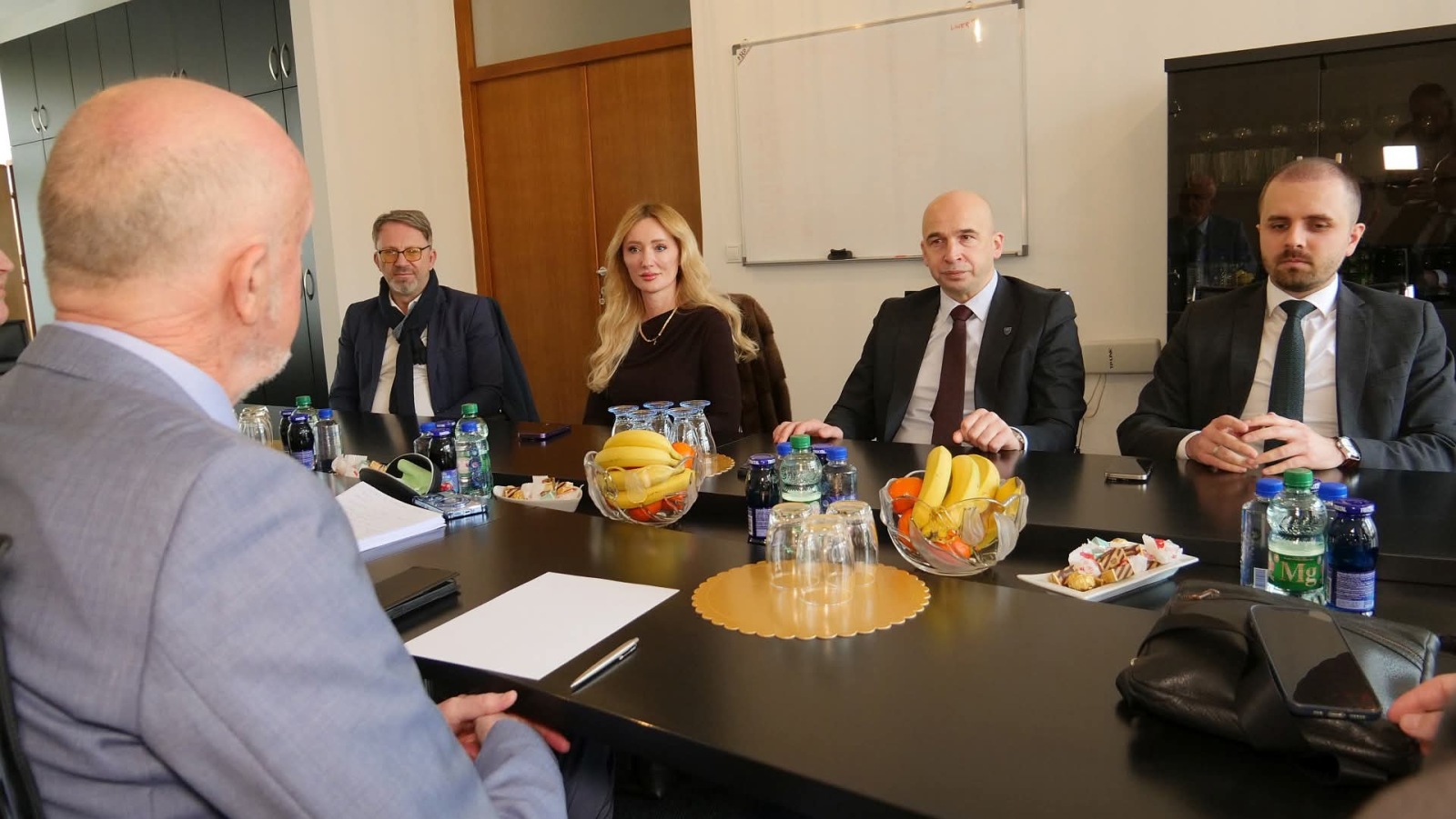 Premijer Pivić s ministrima posjetio Općinu Olovo: Podrška razvojnim projektima važnim za građane, u funkciji novi digitalni mamograf