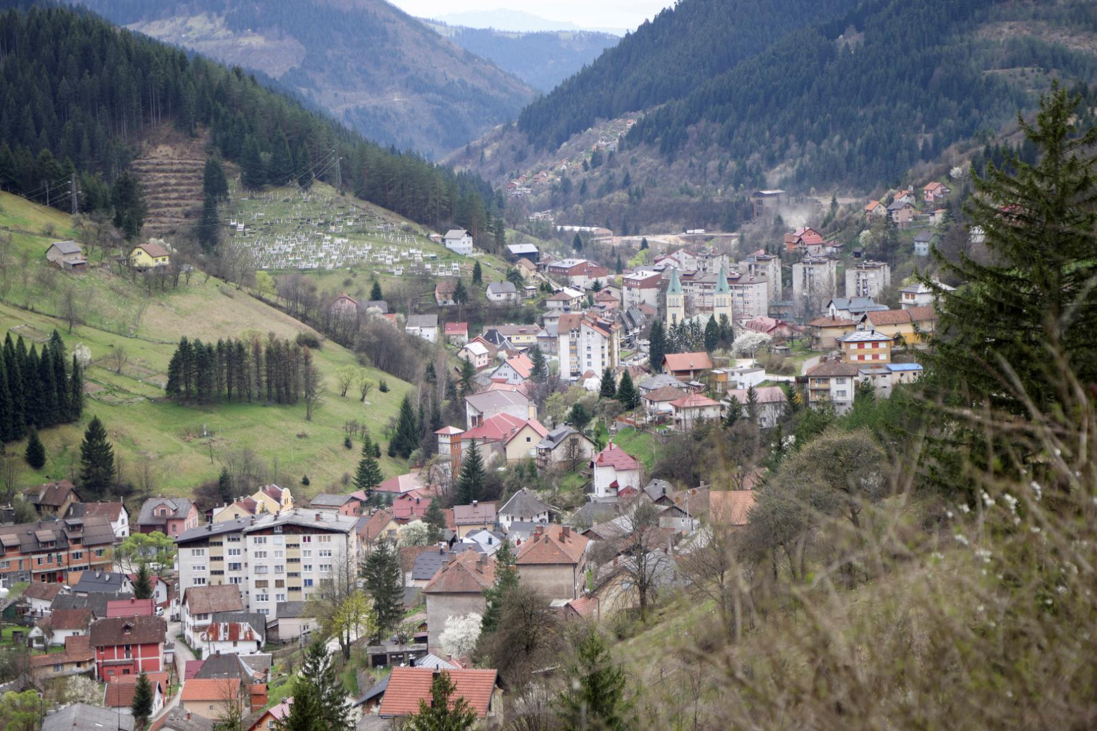Uzbuna u Varešu: Kod 16 građana povišen nivo olova u krvi, čeka se ključna analiza tla