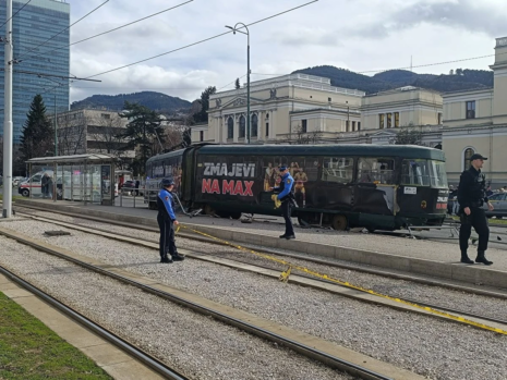 Jedna osoba poginula u tramvajskoj nesreći u Sarajevu, dvije povrijeđene