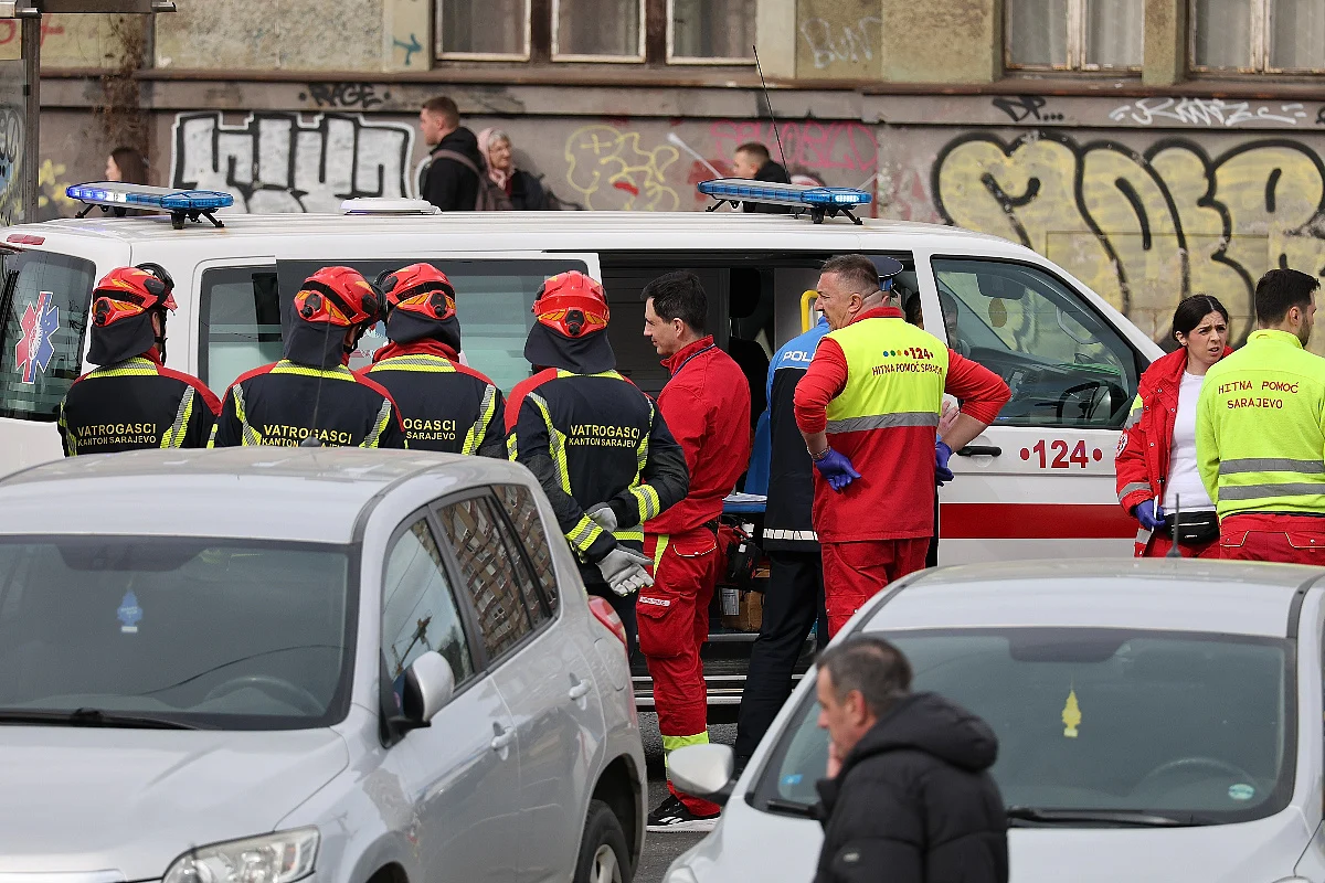 Djevojci (17) koja je teško povrijeđena u tramvajskoj nesreći u Sarajevu amputirana noga