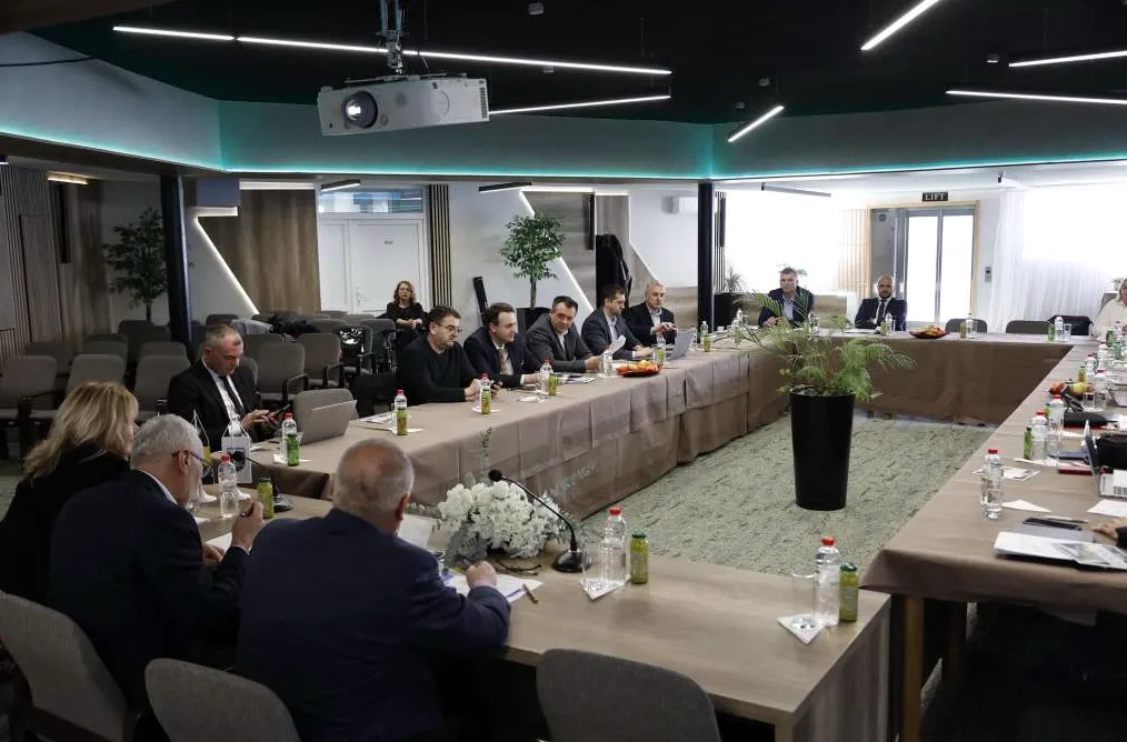 Savez općina i gradova FBiH: Zabrana raspolaganja državnom imovinom koči infrastrukturne projekte