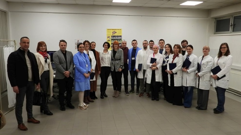 Devet ljekara u ZDK steklo certifikate za samostalan rad u ultrazvučnoj dijagnostici abdomena
