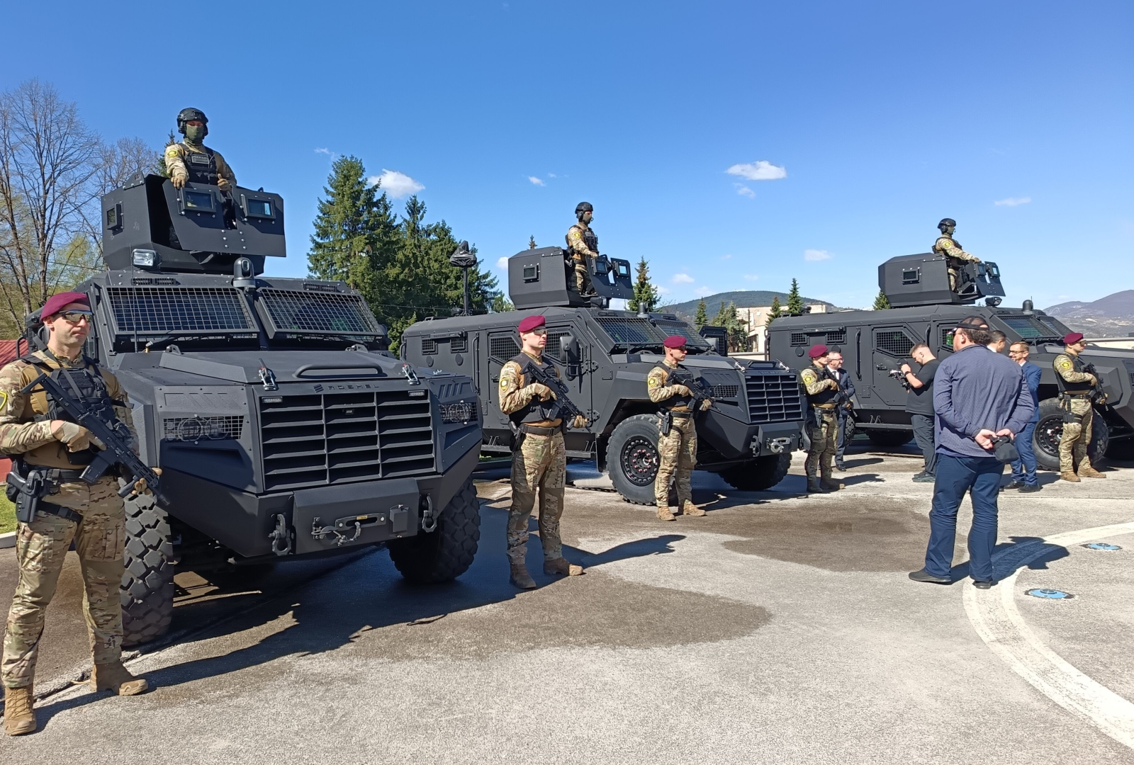Milioni u sigurnost: Policija ZDK dobila oklopna vozila, novo oružje i uniforme nakon skoro tri decenije