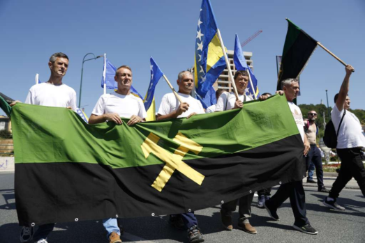 Nakon zeničkih komorata, zbog kašnjenja plaće i druga smjena RMU Kakanj stupila u radnički neposluh