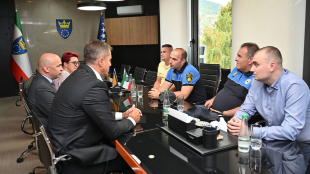 ODLIČNE VIJESTI ZA RADNIKE U ZDK: Od 1. jula veće plaće za 10 posto